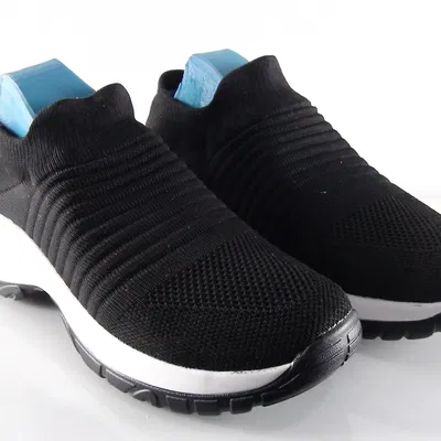 Cây Giữ Dáng Giày