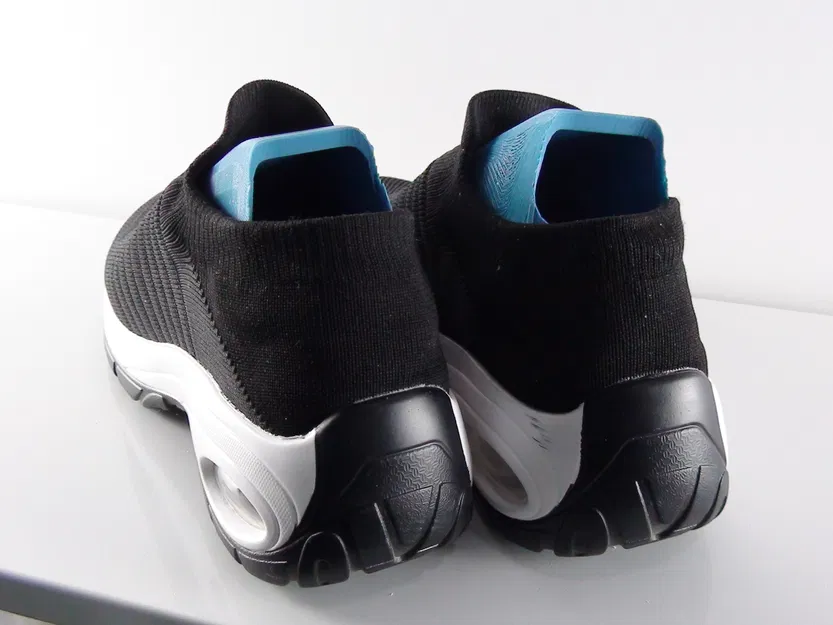 Cây Giữ Dáng Giày - Image 2