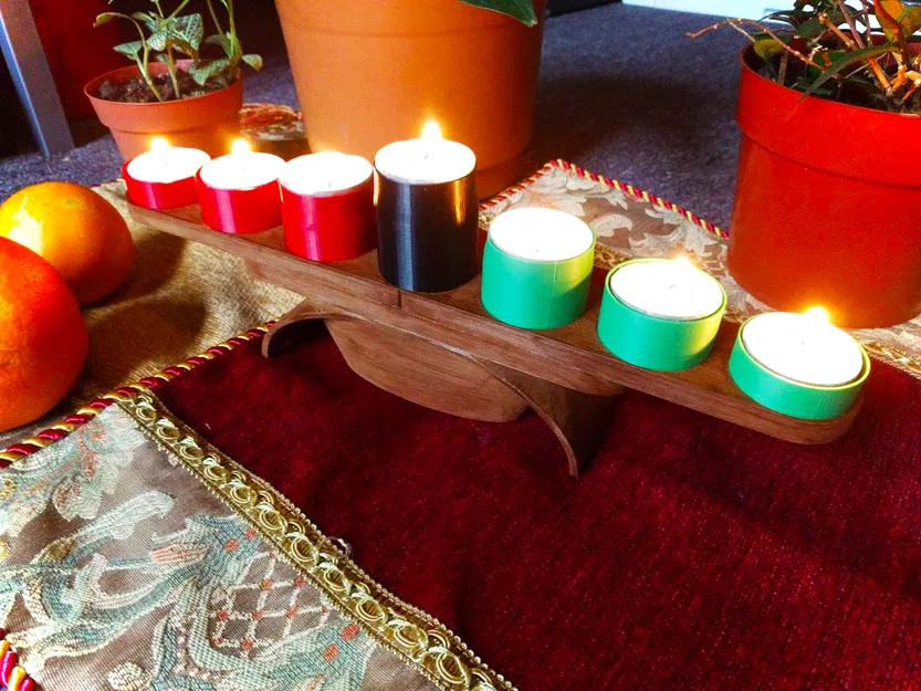 Đế Nến Trà Kwanzaa (Kinara) - Image 1