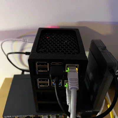 Khung Gắn Raspberry Pi