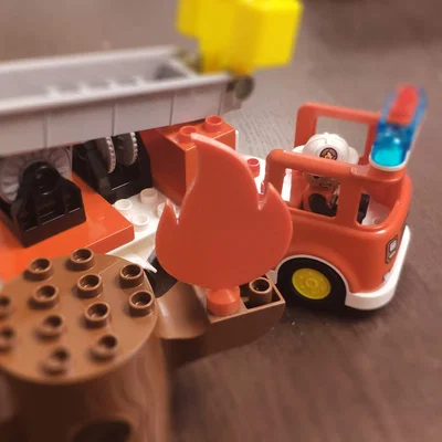 Lego DUPLO tương thích yếu tố lửa