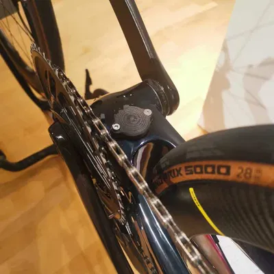 Giá Đỡ Apple Airtag Cho Xe Đạp Cube Agree C62 SLT