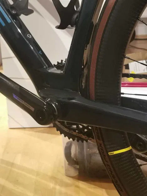 Giá Đỡ Apple Airtag Cho Xe Đạp Cube Agree C62 SLT - Image 5