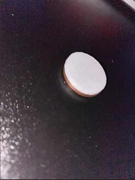 Tiền 10 Koruna Bản Sao Hoàn Hảo - Image 3