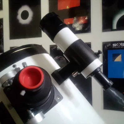 Giá đỡ gắn laser xanh