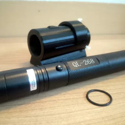 Giá đỡ gắn laser xanh