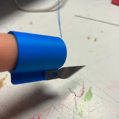 Giá Đỡ Dao Mổ Mini Gắn Ngón Tay