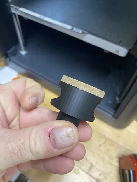 Chó Băng (Bench Dog) Cho Bàn MFT - Image 2