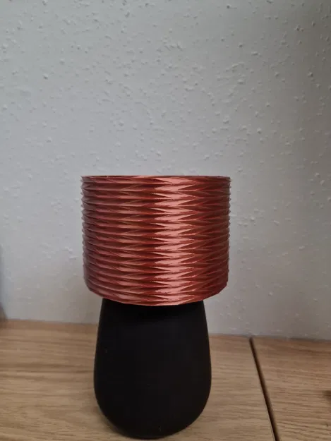 Chậu Hoa Văn Abstract - Image 3