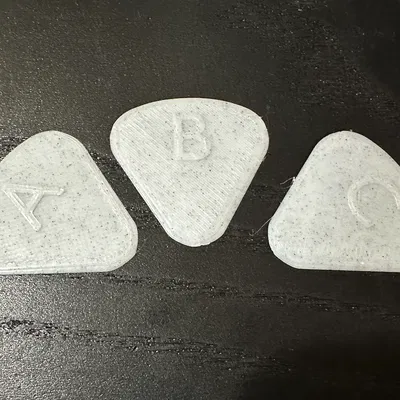 Pick Đàn Guitar In Chữ Cái Theo Tên