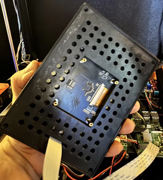 Vỏ Case Màn Hình Osoyoo DSI LCD 7 Inch - Image 1