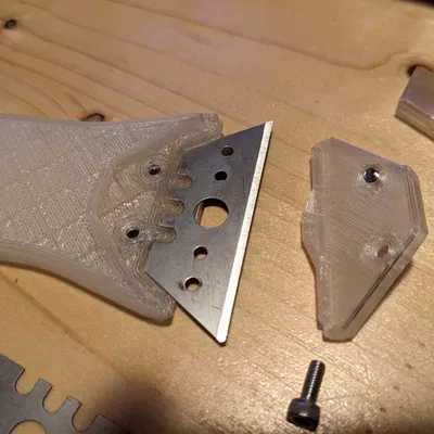 Dao cạo lưỡi dao đa năng có nắp bảo vệ - Lưỡi dao có ba khía