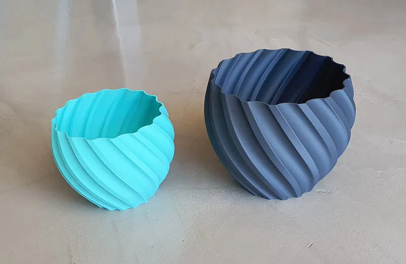 Lọ Hoa Xoắn (Vase Torsadé) - Image 2