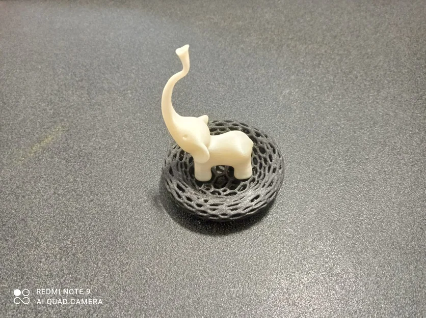 Đế Giữ Nhẫn Kiểu Voronoi / Low Poly - Image 4