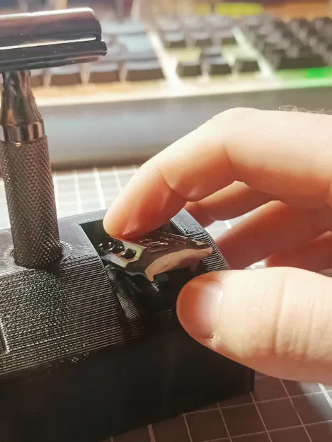 Giá đỡ Dao cạo Rockwell 6 C/S - Image 2