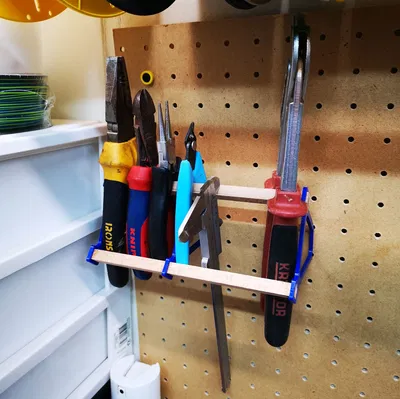 Giá Kềm Treo Pegboard (lỗ 25mm - lỗ 4.5mm)