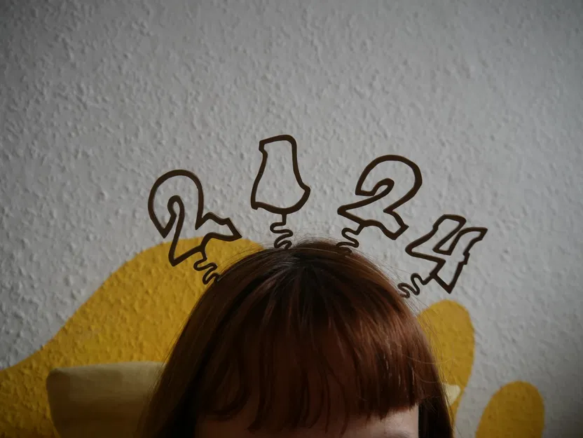 Băng Đô Đón Năm Mới 2024 - Image 1