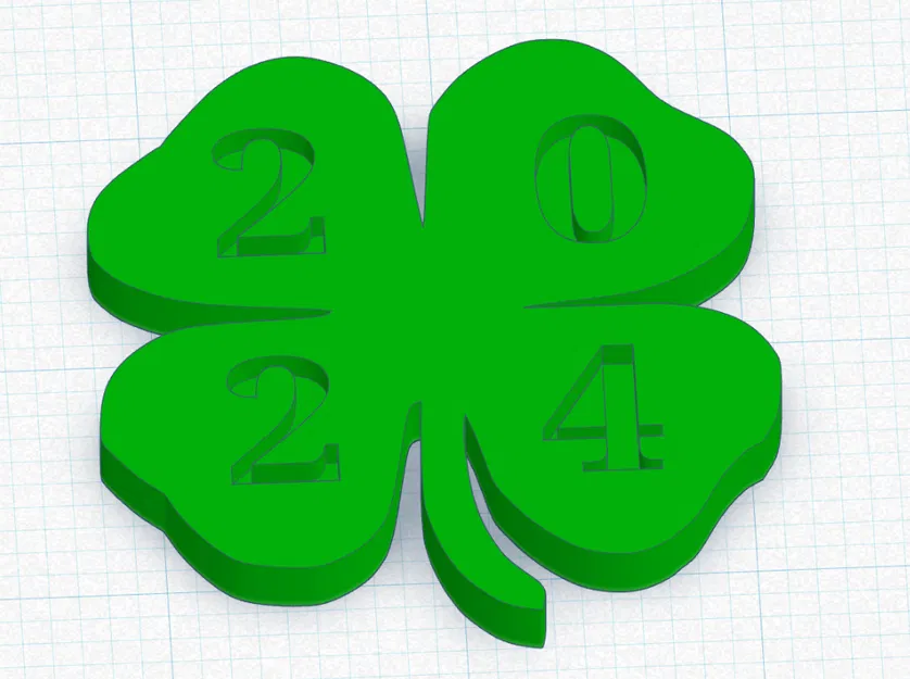 Lucy Clover (Thực tế có Chữ 2024) - Image 1