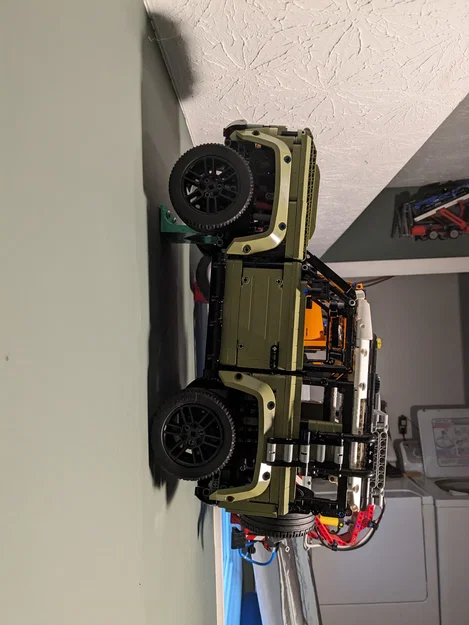 Giá Treo Tường Lego Unimog và Land Rover Defender (8110, 42110) - Image 5