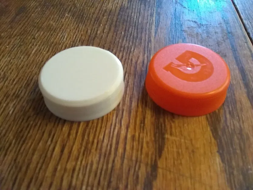 Chai & Nắp Gatorade - Image 1