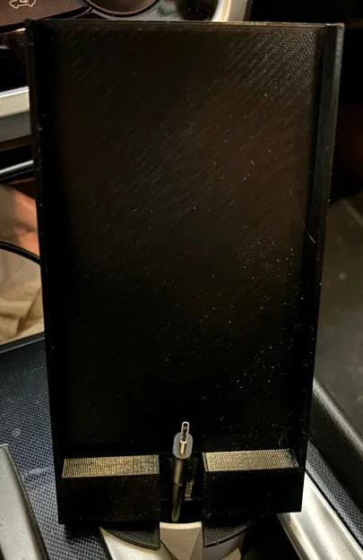 Giá Đỡ Điện Thoại Để Cốc Xe Hơi Nissan Altima - Image 1