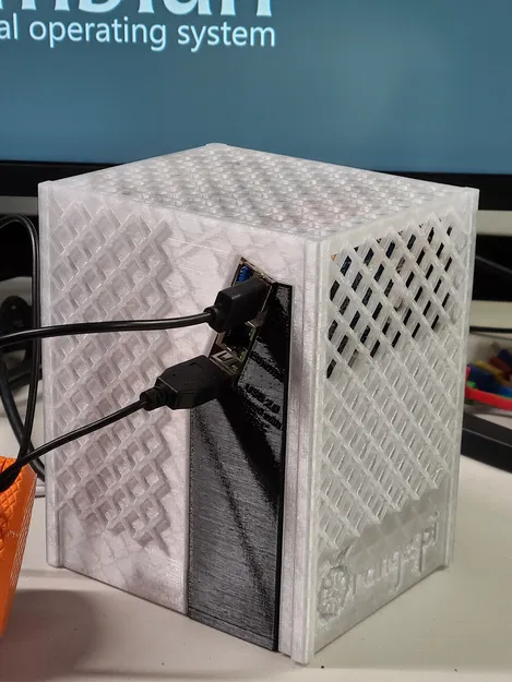 Case Máy Tính Để Bàn Orange Pi 5 Phiên Bản Tres - Image 1