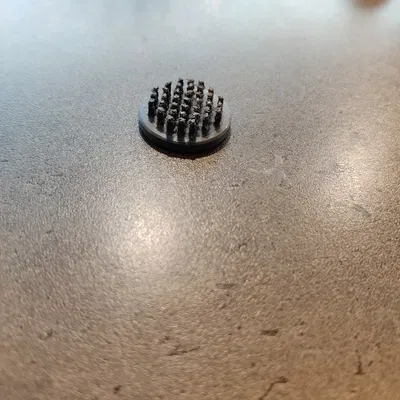 Dụng cụ vệ sinh máy ép tỏi đơn giản