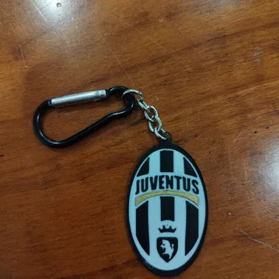 Móc khóa logo Juventus