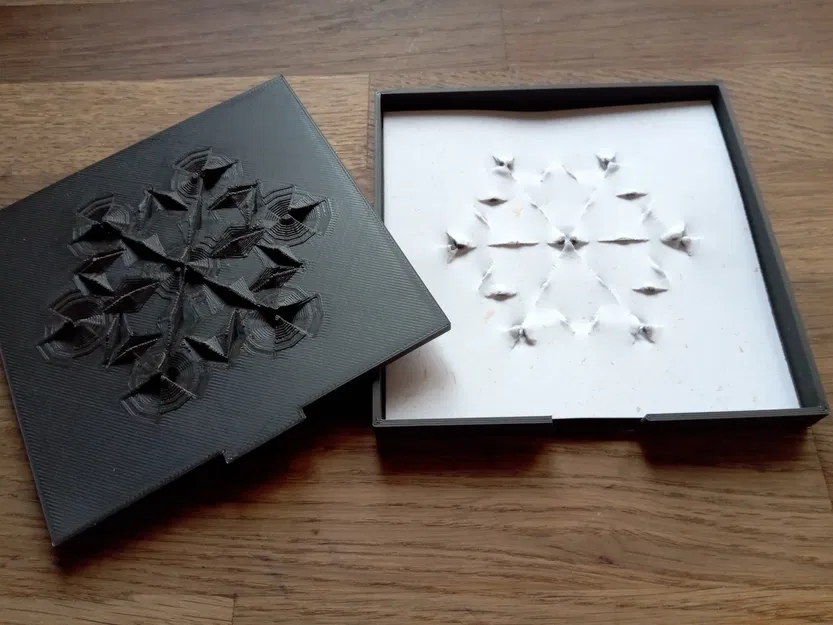 Máy Đục Thiệp Giáng Sinh DIY - Image 1