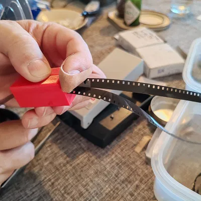 Máy chia phim 16mm sang 8mm