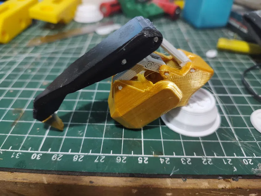 Móng Vuốt Co Ngót - Image 1