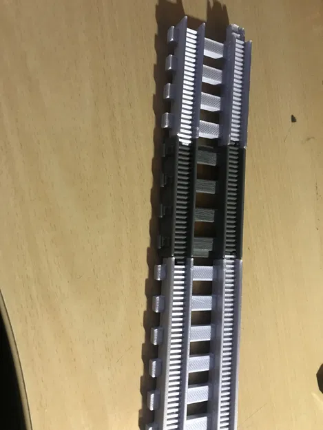 Đường ray thẳng cho bộ đường ray Thomas and Friends Track Master - Image 2