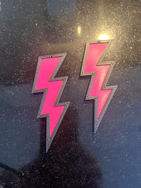 Hoa tai tia sét viền sắc sảo - Image 2