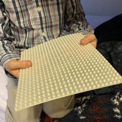 Đế 'KHÔNG PHẢI' Lego Mềm Dẻo - 28 x 25 Lỗ