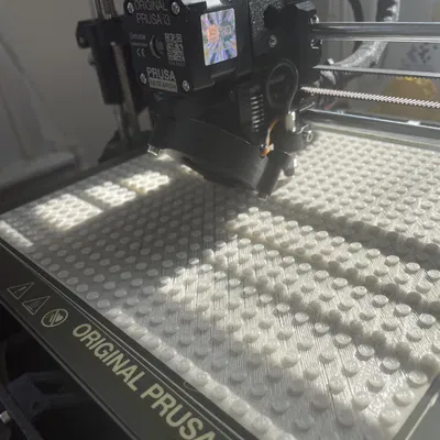 Đế 'KHÔNG PHẢI' Lego Mềm Dẻo - 28 x 25 Lỗ