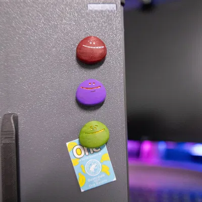 Nam Châm Mặt Cười