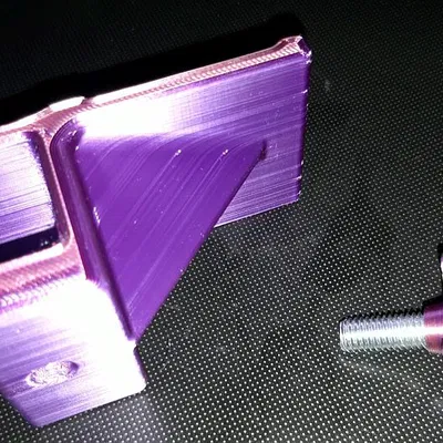 Giá đỡ tai nghe để bàn