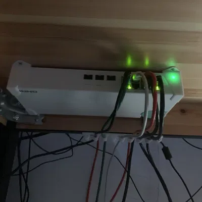 Giá đỡ cho QNAP switch (dòng nhựa)