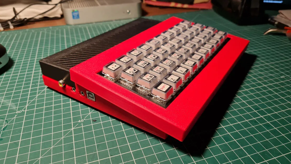 Vỏ case MechZX81+38 - Image 1