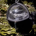 Quả cầu Giáng sinh có quạt tạo hiệu ứng tuyết rơi - Thumbnail 12