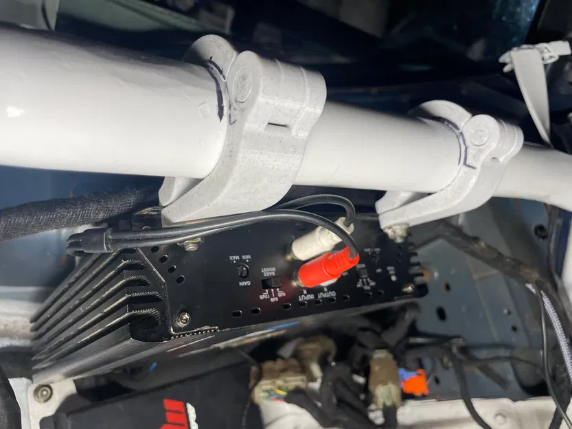 Kẹp Ống 1.5in P.I.P. (In Liền) - Image 1