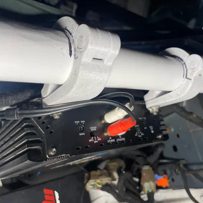 Kẹp Ống 1.5in P.I.P. (In Liền)