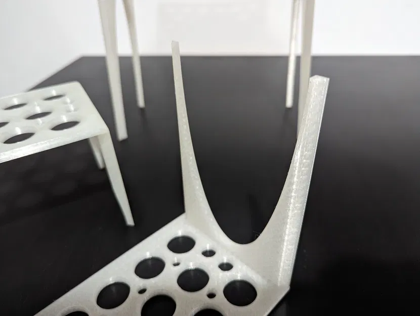 Chân đế trưng bày tối giản - Image 4