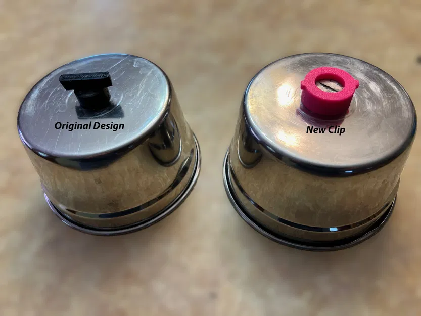 Giá Đỡ Tô Nước Cho Chuồng Chó - Image 2