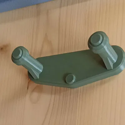 Giá treo tường tua vít AKU