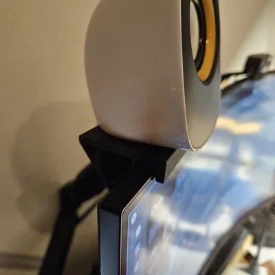 Kệ Gắn Màn Hình