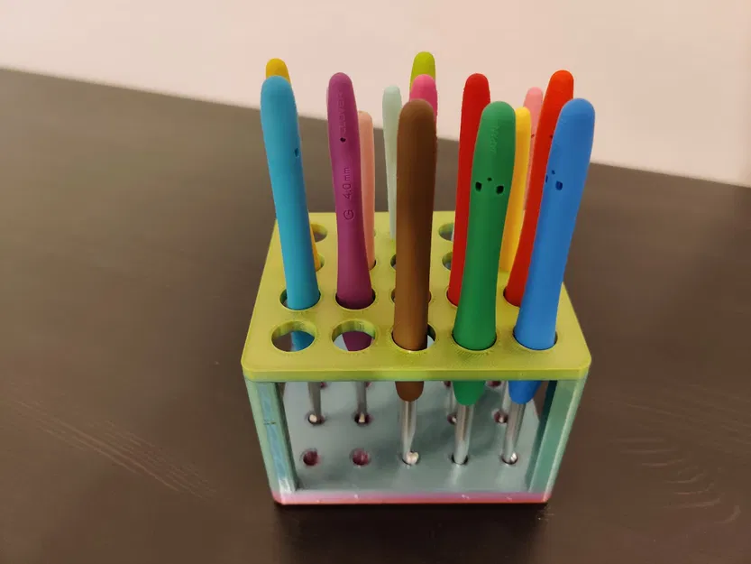 Hộp Đựng Bộ Kim Móc Len (hoặc Bút) - Image 1