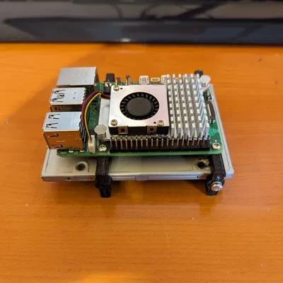 Khung gắn ổ cứng 2.5" cho Raspberry Pi