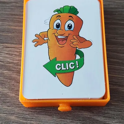 Hộp Đựng Thẻ Bài Croque Carotte