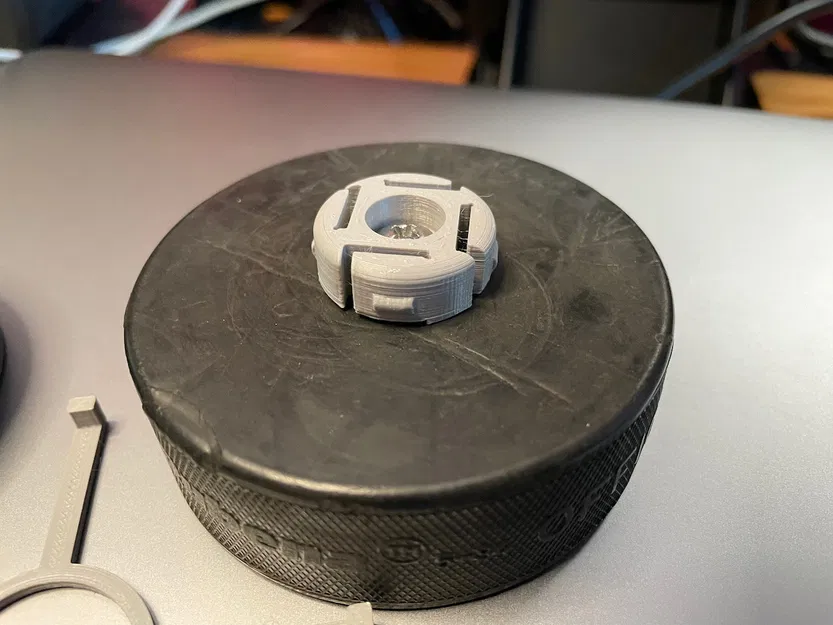 Kẹp Jack Point dùng miếng hockey puck cho Porsche 911 992 - Image 1